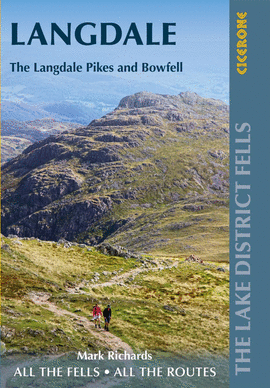 WALKING THE LAKE DISTRICT FELLS - LANGDALE