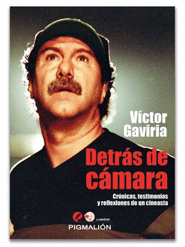 DETR�S DE LA C�MARA