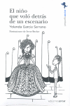 NI�O QUE VOLO DETRAS DE UN ESCENARIO,EL