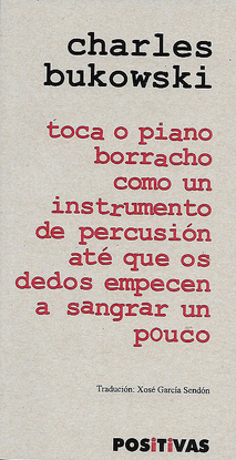 TOCA O PIANO BORRACHO COMO UN INSTRUMENTO DE PERCUSI�N AT� QUE OS DEDOS EMPECEN