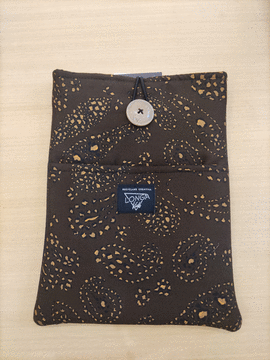 BOLSA PORTALIBROS LEOPARD BROWN GRANDE. BY LONGA VIDA