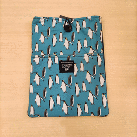 BOLSA PORTALIBROS PENGUIN GRANDE. BY LONGA VIDA